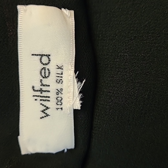 💥50% OFF Wilfred 100% Silk Spaghetti Strap Top - Picture 3 of 7